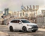 Mitsubishi Outlander PHEV 2017 года (NA)